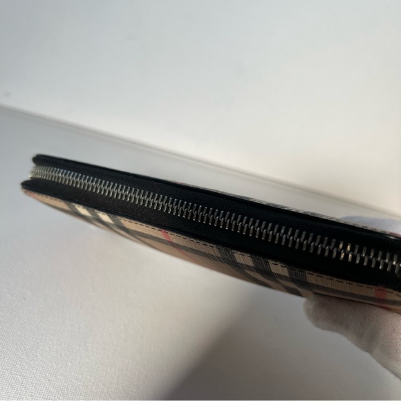 Burberry Elmore Vintage Check Plaid Wallet Authentic - Picture 5 of 16